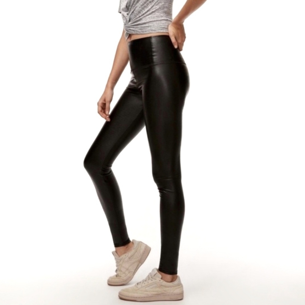 Wilfred | Aritzia Daria Vegan Faux Leather Legging XS Tall